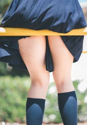 欧美化妆品小样直播_DVD在线视频播放